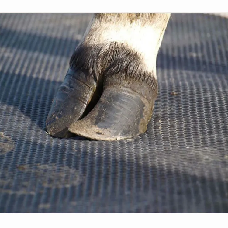 Corrosion-Resistant Foam Livestock Mat Stripe Antiskid Rubber Sheet Cow Mat Best National Rubber