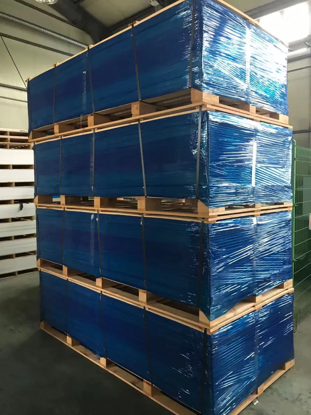 Direct Supply of High Permeability Pet Window Film Stick Window Piece APET Transparent Plastic Film PVC Plastic Sheet