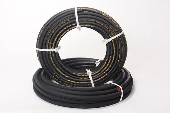 En854 SAE100 R3 1/2 Fibre Braiding Hydraulic Rubber Hose