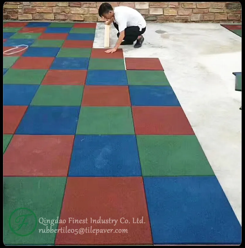 Factory Safety Anti-Slip Mat Outdoor Playground Rubber Flooring 500 X 500mm 1000 X 1000mm