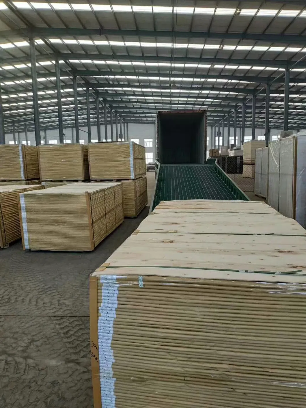 High Density Foam 3mm Thick Sell White/Black PVC Foam Sheet